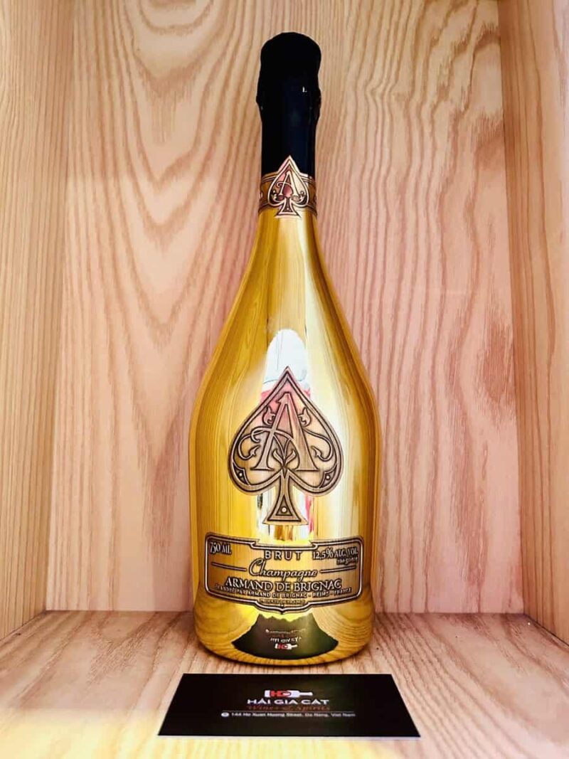Chai rượu Champagne Armand de Brignac Gold Brut