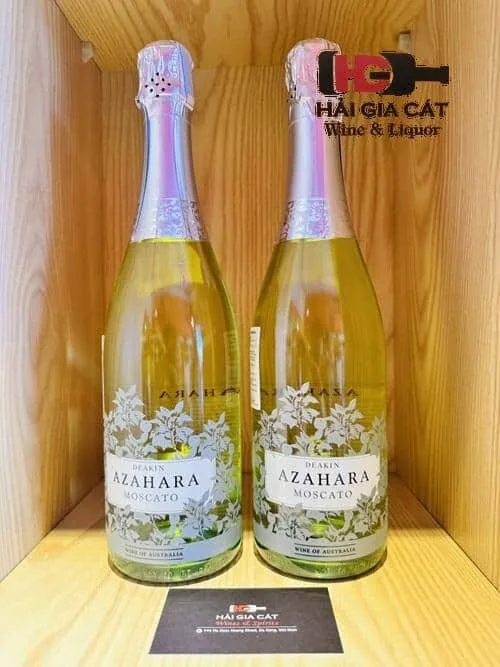 Chai rượu Sparkling Azahara Moscato