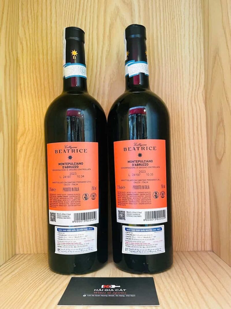Mặt sau chai rượu vang Beatrice Montepulciano D'abruzzo