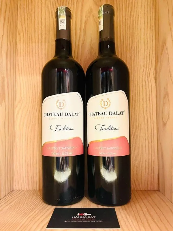 Chai rượu vang Chateau Dalat Tradition Cabernet Sauvignon