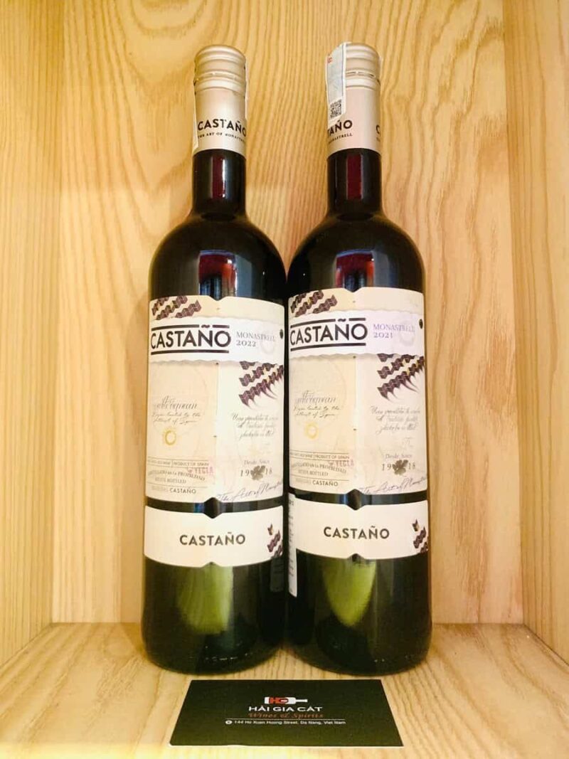 Chai rượu vang đỏ Castaño Monastrell