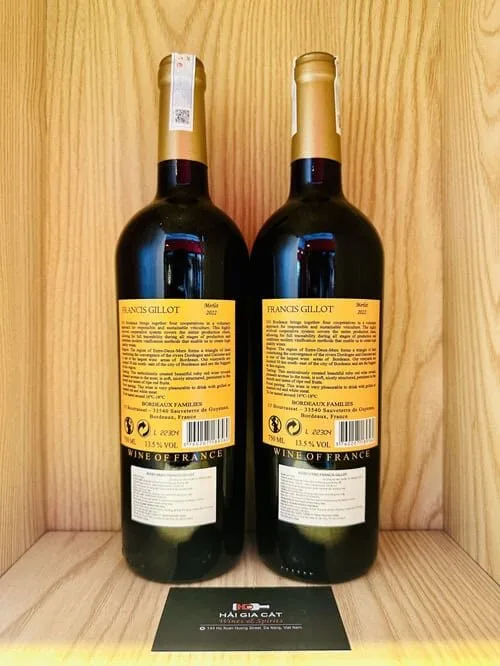 Mặt sau chai rượu vang Francis Gillot Merlot