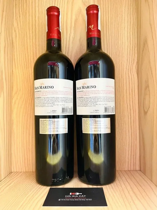 Mặt sau chai rượu vang đỏ San Marino Cabernet Sauvignon 2023