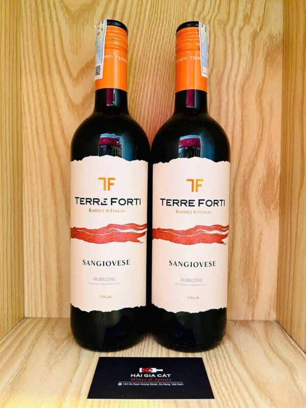Chai rượu vang đỏ Terre Forti Sangiovese Rubicone