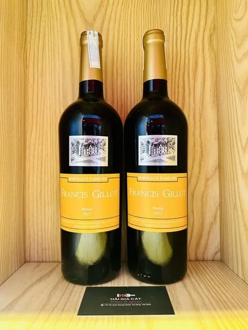 Chai rượu vang Francis Gillot Merlot