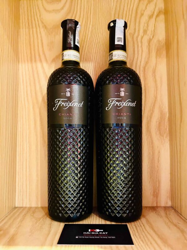 Chai rượu vang đỏ Freixenet Chianti DOCG