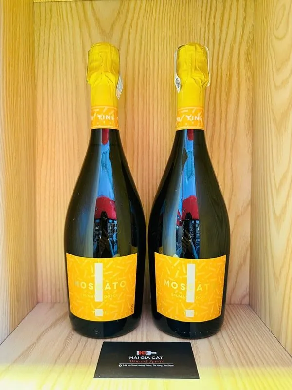 Chai rượu vang nổ Tini Moscato Rubicone IGT Spumante Dolce