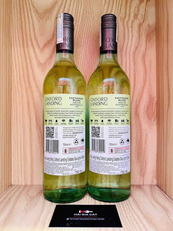 Mặt sau chai rượu vang Oxford Landing Sauvignon Blanc