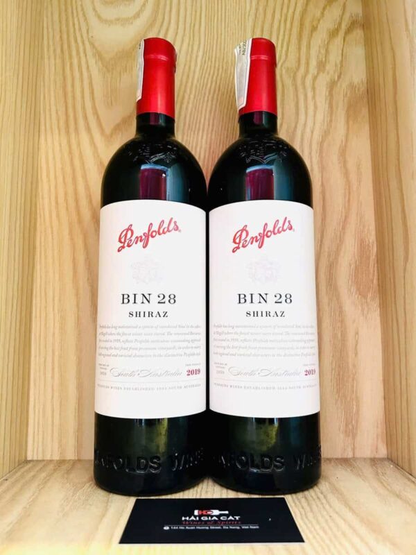 Chai rượu vang Penfolds Bin 28 Shiraz
