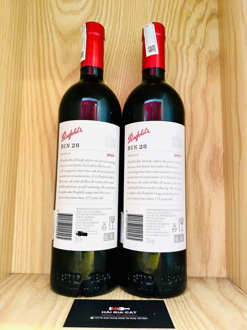 Mặt sau chai rượu vang Penfolds Bin 28 Shiraz