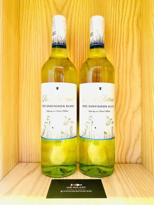 Chai rượu vang River Retreat Sauvignon Blanc