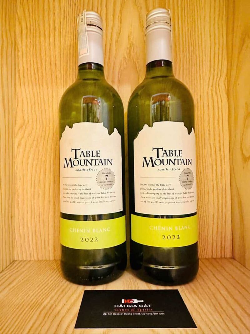 Chai rượu vang Table Mountain Chenin Blanc