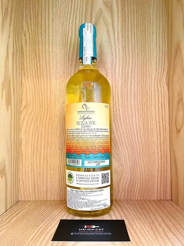 Mặt sau chai rượu vang trắng Donnafugata Lighea