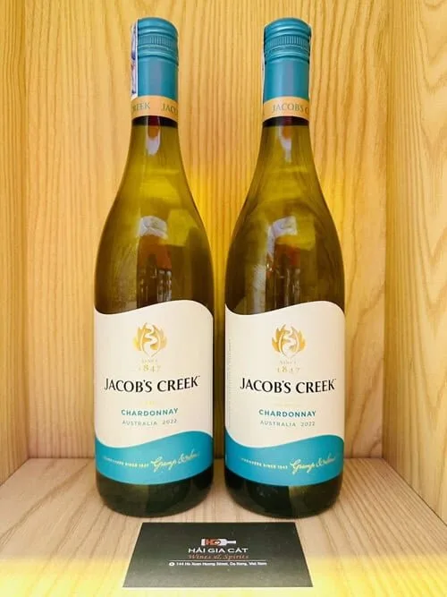 Chai rượu vang trắng Jacob’s Creek Classic Chardonnay