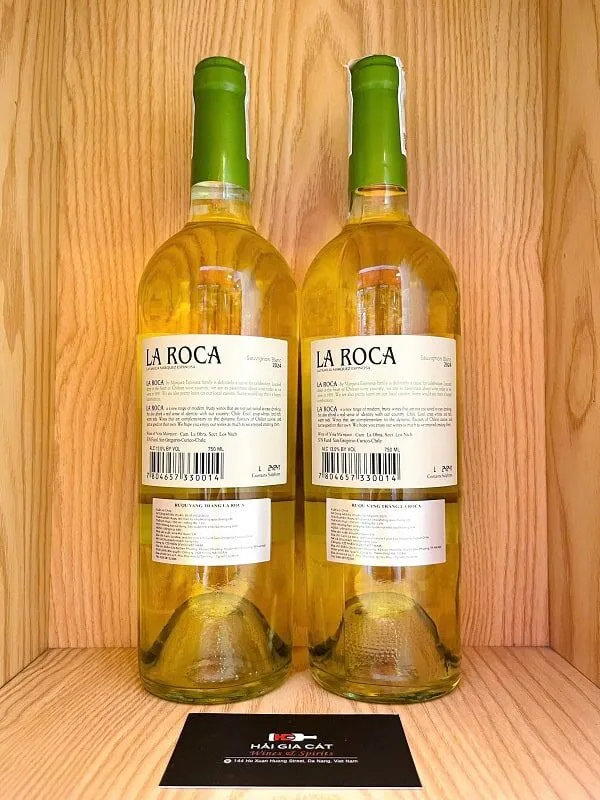 Mặt sau chai rượu vang trắng La Roca Sauvignon Blanc 2024