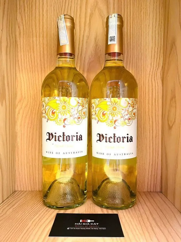 Chai rượu vang trắng Victoria