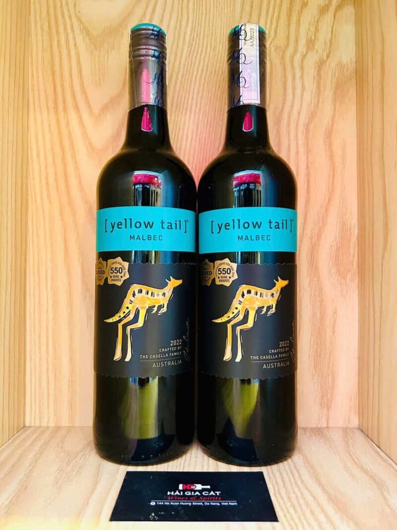 Chai rượu vang Yellow Tail Malbec